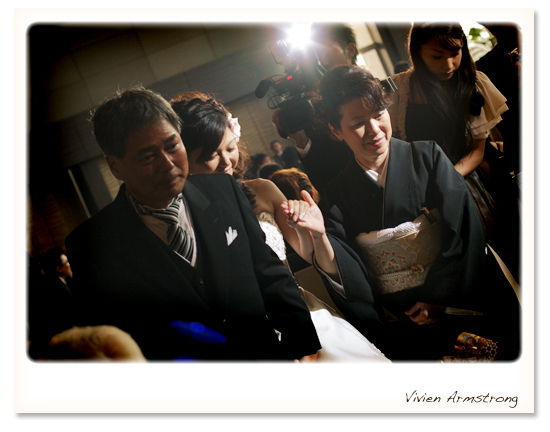 赤坂ブライダルフォトグラファーズの、ちょっといい話-大聖堂での結婚式　08