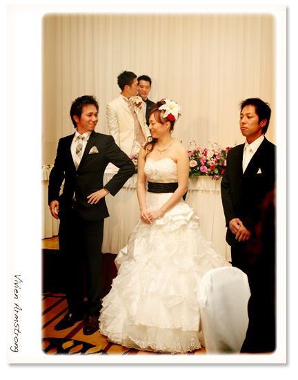 兄弟二人と新婦